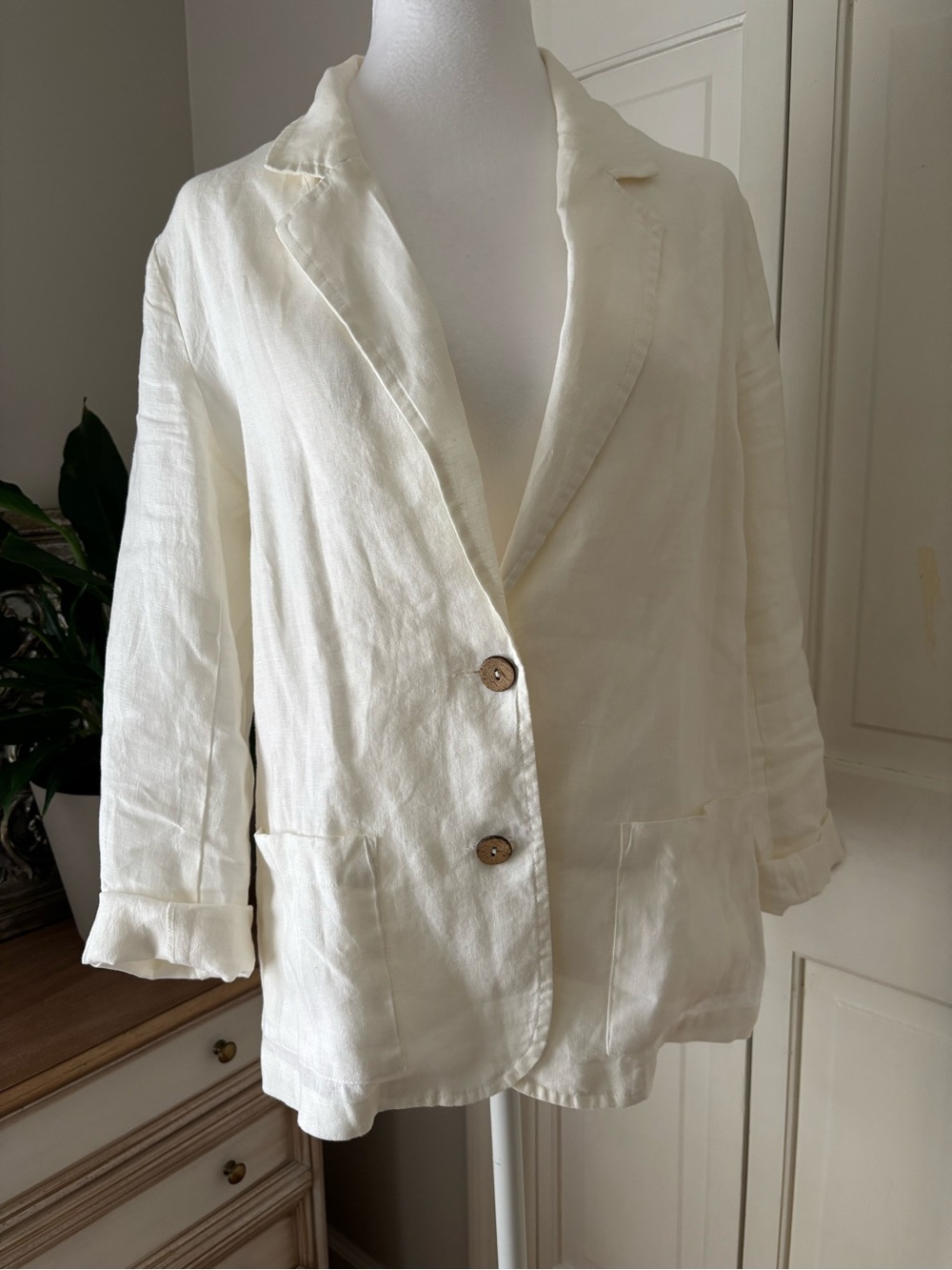 St. Tropez Cream Linen Relaxed Blazer Medium